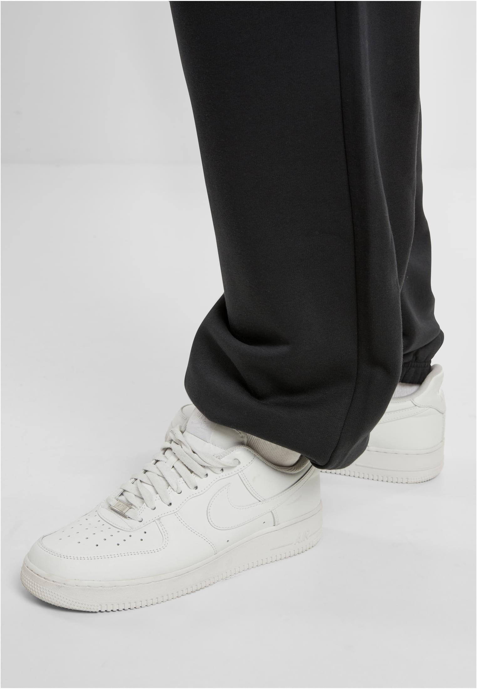 Regular Fit Sweatpants black | black