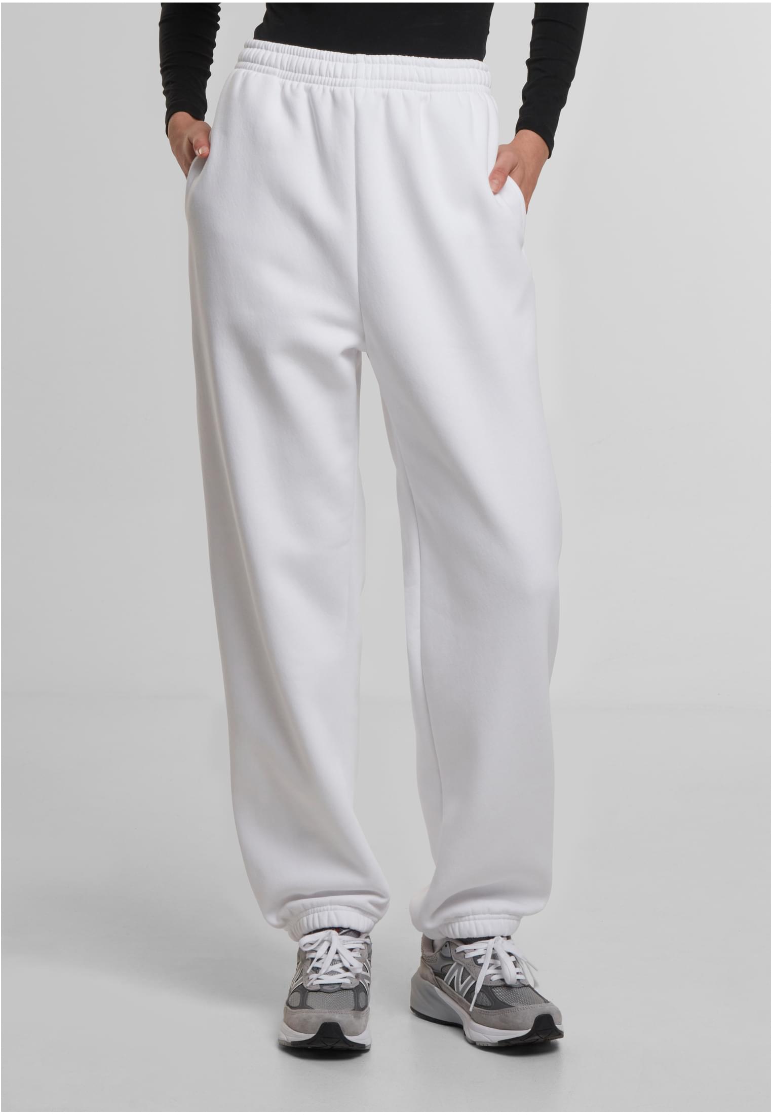 Regular Fit Sweatpants white | white
