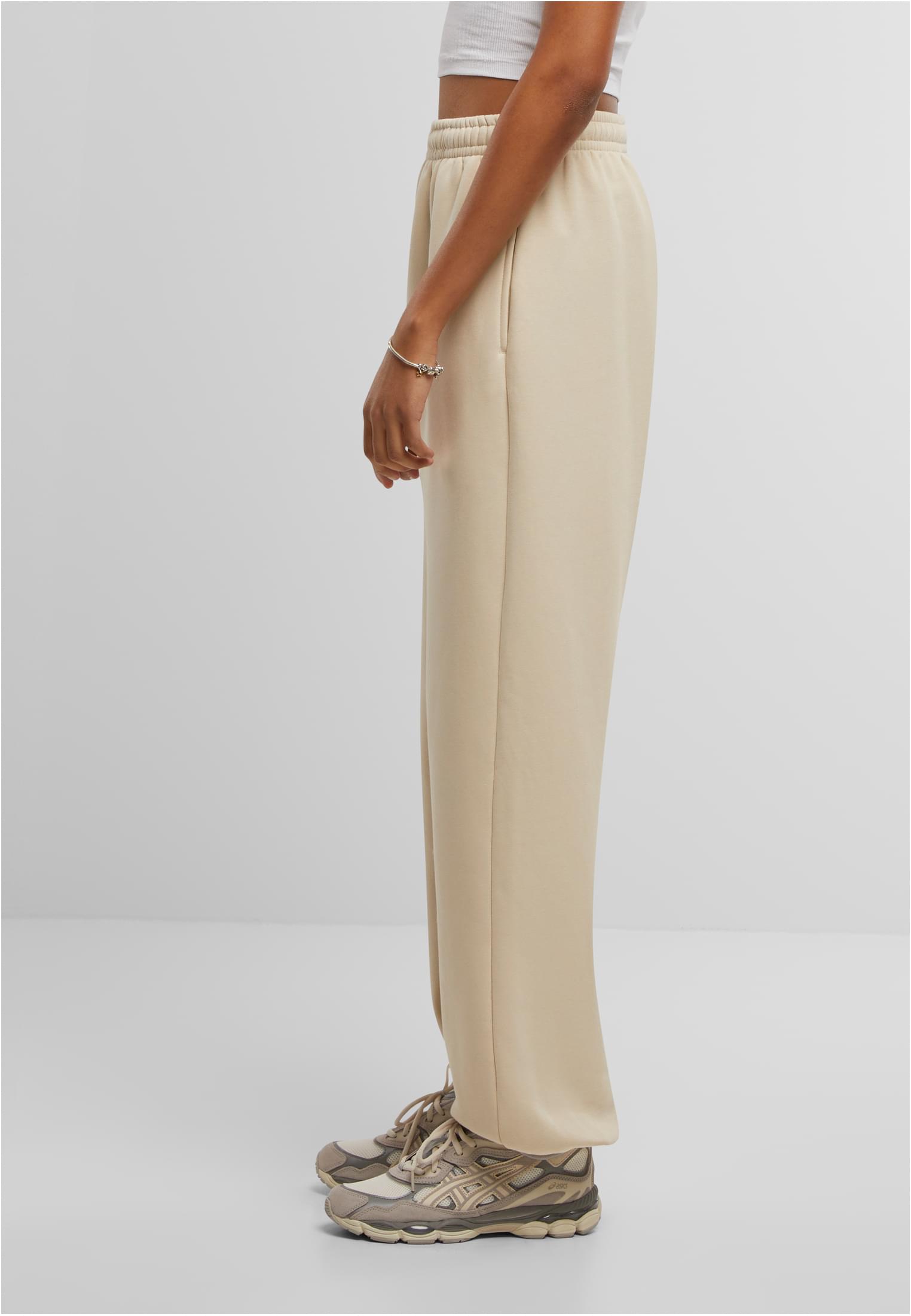 Regular Fit Sweatpants sand | sand