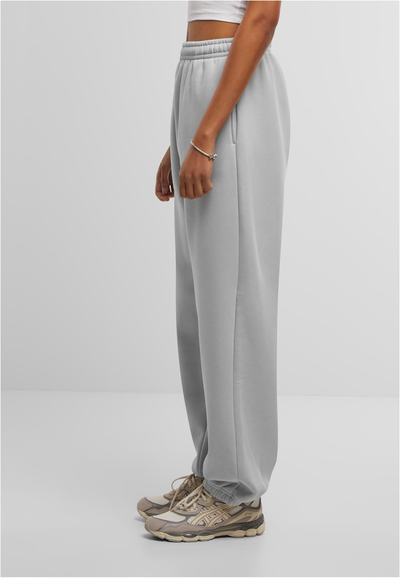 Regular Fit Sweatpants lightasphalt | lightasphalt