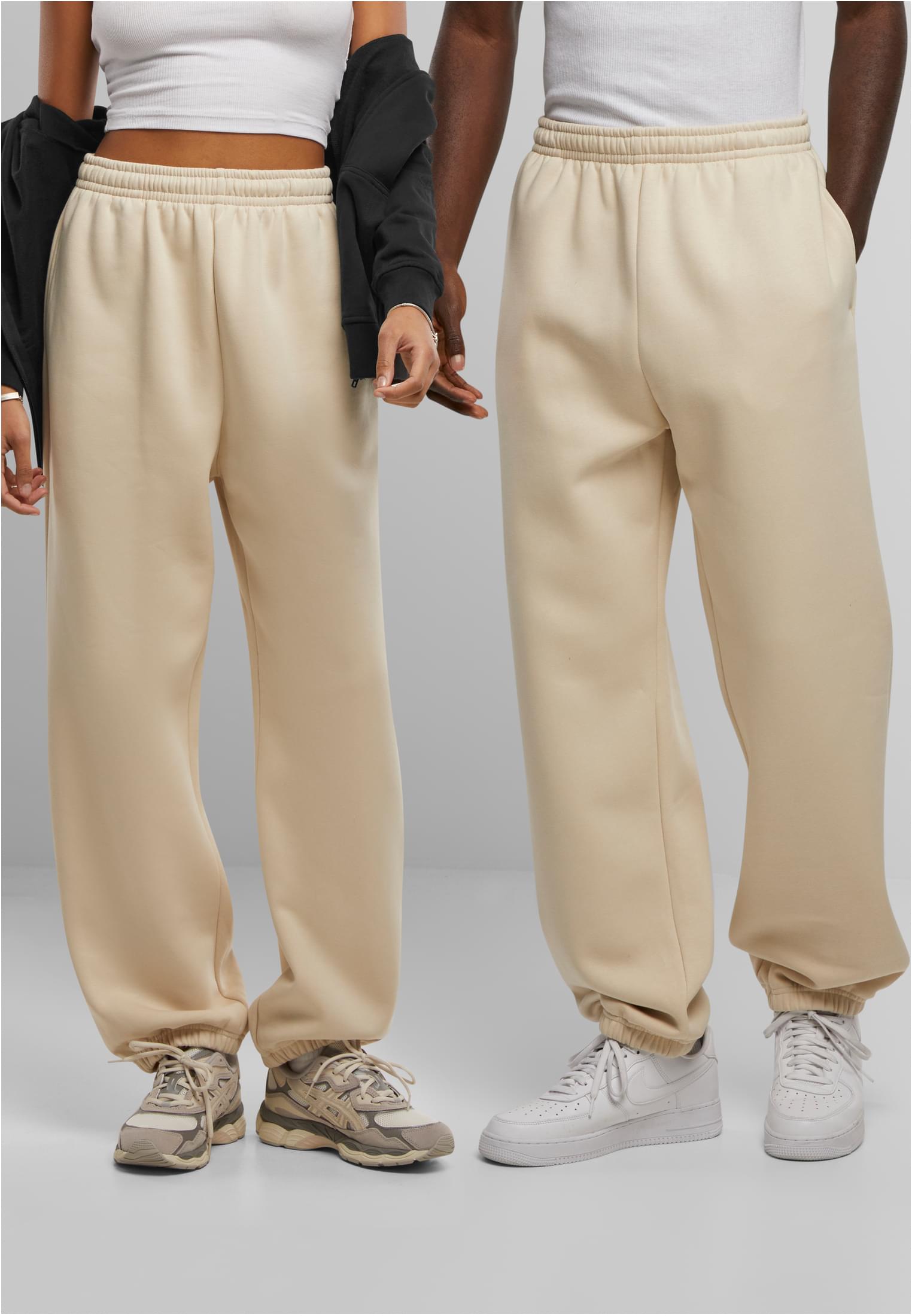 Regular Fit Sweatpants sand | sand