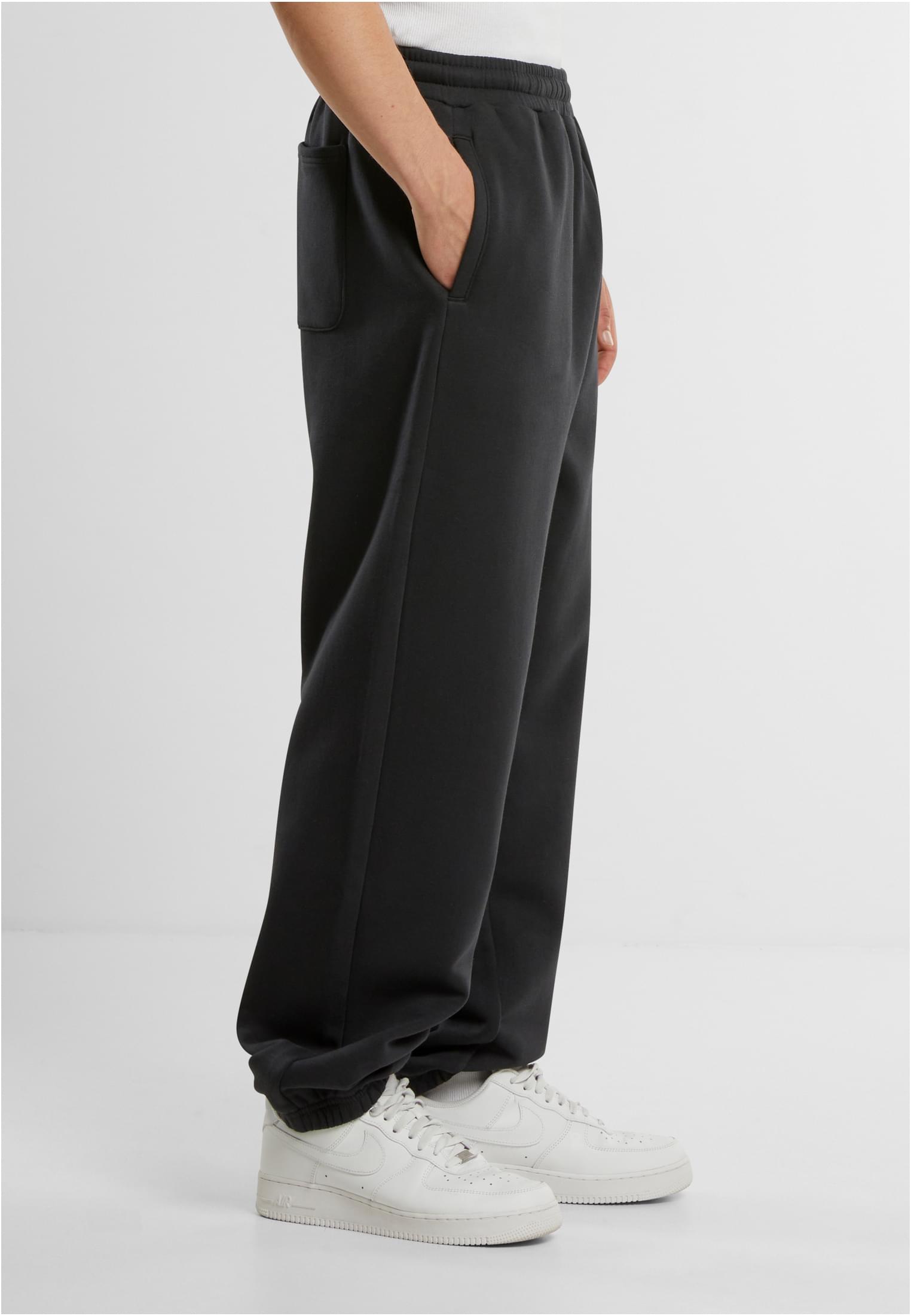 Regular Fit Sweatpants black | black
