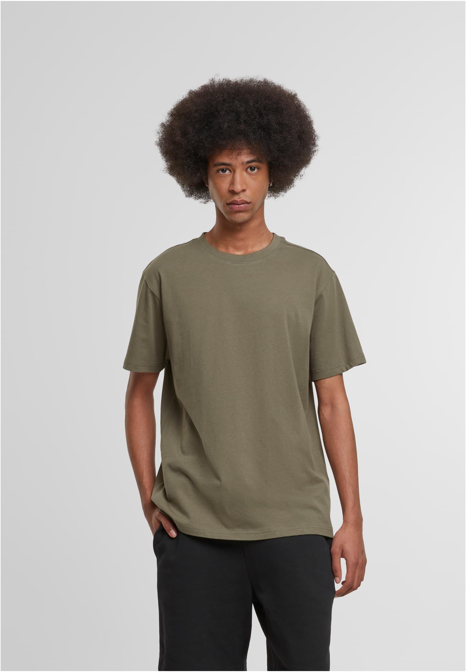 Basic Regular Fit Tee olive | olive