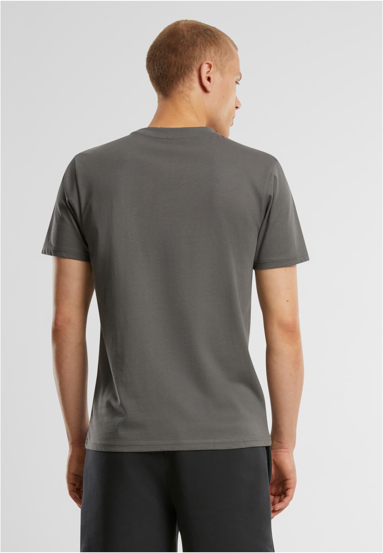 Basic Regular Fit Tee magnet | magnet