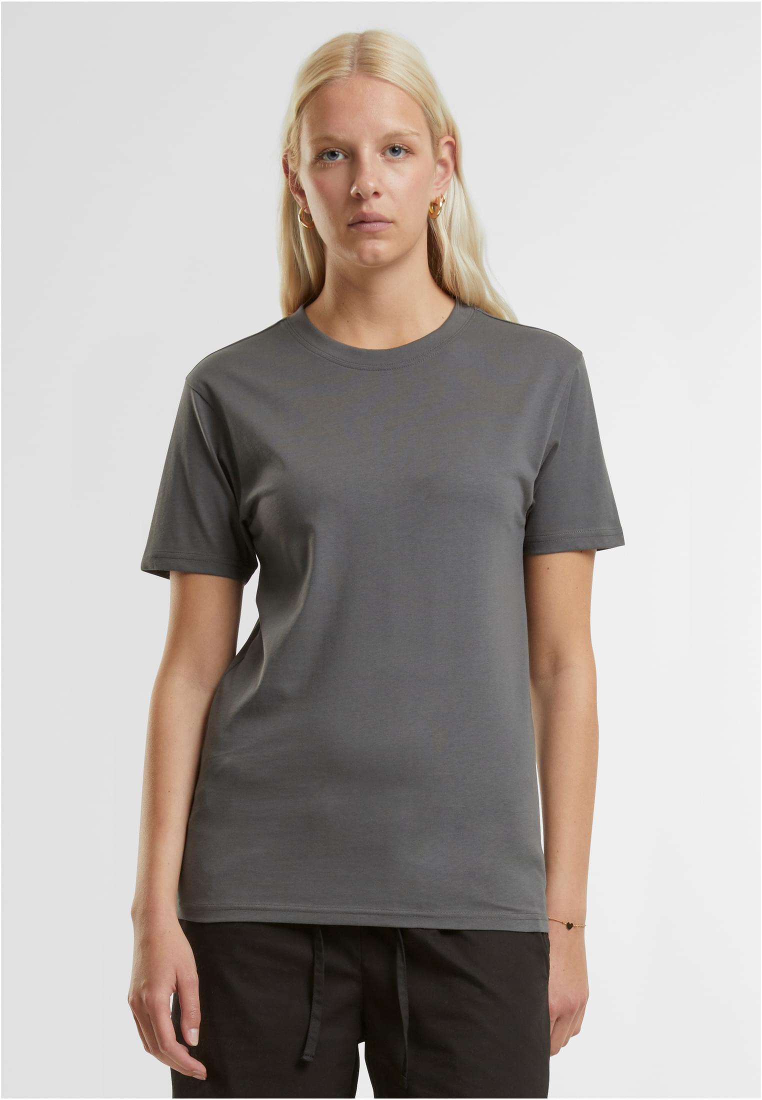 Basic Regular Fit Tee magnet | magnet