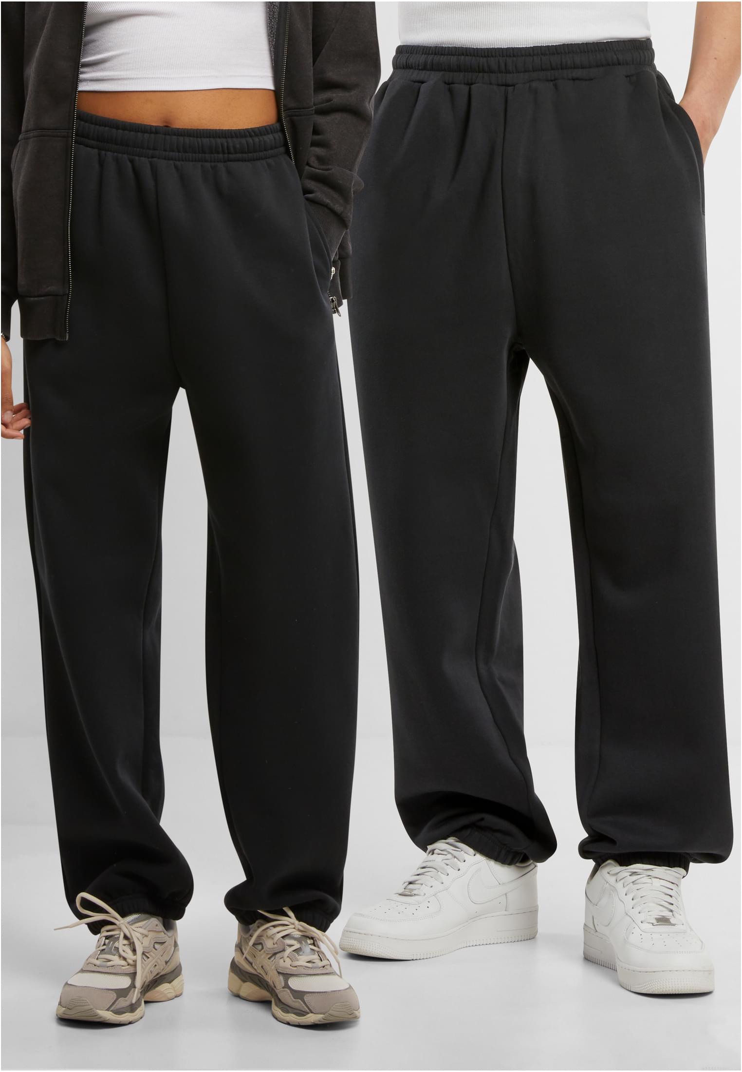 Regular Fit Sweatpants black | black