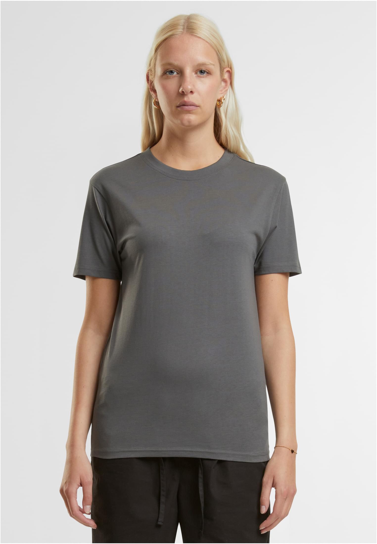 Basic Regular Fit Tee magnet | magnet